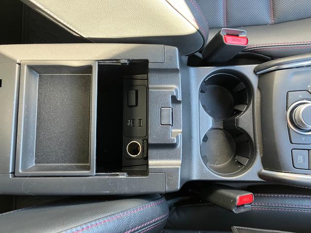ＣＸ－５ ＸＤ　スポーツアピアランス　３６０度ビュー　ソナー　パワーテールゲート　ＥＴＣ２．０　追従クルコン　ＢＴオーディオ　ＬＥＤライト　本革シート　レーンキープ　パワーシート　ドラレコ　禁煙車　サイドカメラ　シートヒーター　ＵＳＢ（21枚目）