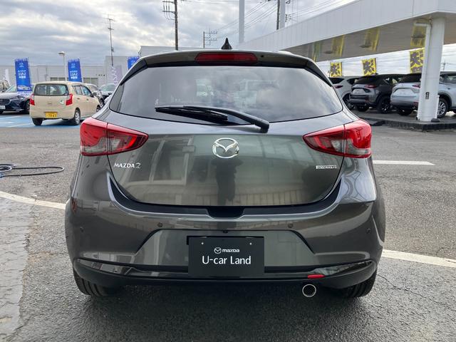 ＭＡＺＤＡ２ １５スポルト　車線逸脱警報システム　ＡＵＸ　デモカー　レーダークルーズコントロール　ＵＳＢ　禁煙車　アイドリングストップ　オートハイビーム　フルオートエアコン　スマートキー　キーフリー　横滑り防止装置　オートライト（8枚目）