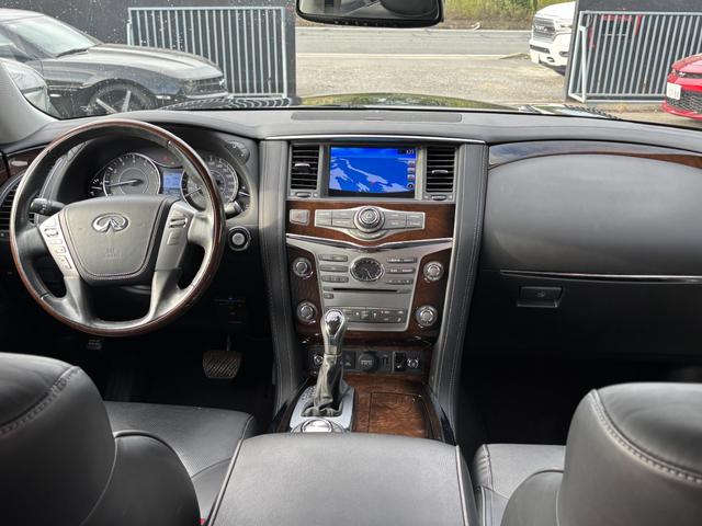 ＱＸ８０ ベースグレード　ダイヤモンドキルティングブラックレザー　サンルーフ　２６インチホイール　純正ホイール有　パノラミックビューモニター　シートヒータ＆ベンチレーション　ステアリングヒーター　ＢＯＳＥサウンド（35枚目）