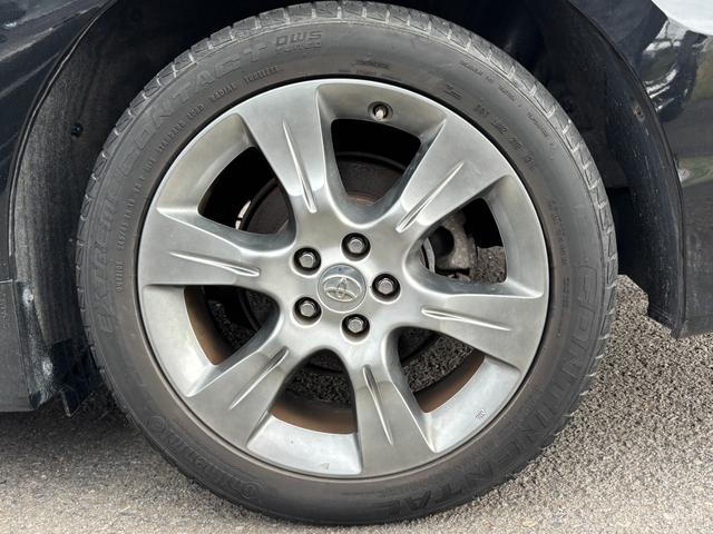シエナ ＳＥ　新車並行　最終後期　カロッツェリアナビ　フリップダウンモニタ　両側パワースライドドア　パワーバックドア　純正１９インチホイール　ブラックハーフレザーシート（13枚目）