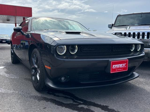 ダッジ・チャレンジャー SXT プラス ブラックトップパッケージ アップルカープレイアンドロイドオート サンルーフ ブラックレザーシート シートヒータ&ベンチレーション ステアリングヒーター ALPINEオーディオ(10枚目)