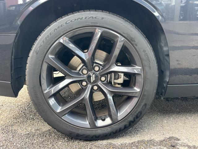 ダッジ・チャレンジャー SXT プラス ブラックトップパッケージ アップルカープレイアンドロイドオート サンルーフ ブラックレザーシート シートヒータ&ベンチレーション ステアリングヒーター ALPINEオーディオ(12枚目)