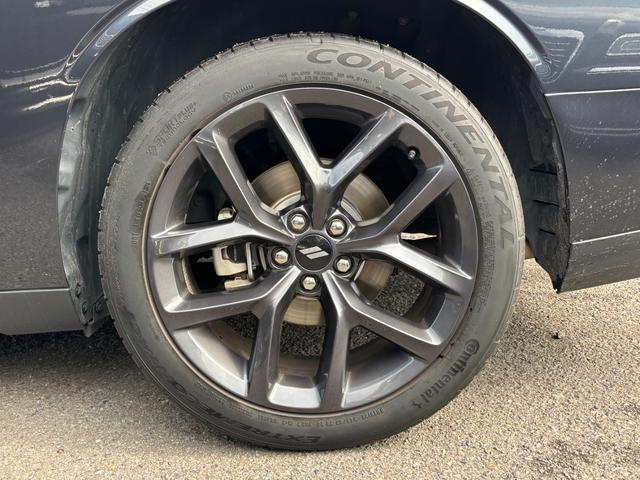 ダッジ・チャレンジャー SXT プラス ブラックトップパッケージ アップルカープレイアンドロイドオート サンルーフ ブラックレザーシート シートヒータ&ベンチレーション ステアリングヒーター ALPINEオーディオ(13枚目)