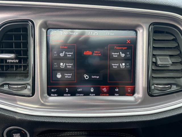 ダッジ・チャレンジャー SXT プラス ブラックトップパッケージ アップルカープレイアンドロイドオート サンルーフ ブラックレザーシート シートヒータ&ベンチレーション ステアリングヒーター ALPINEオーディオ(28枚目)