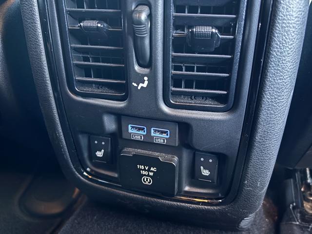 ダッジ・デュランゴ ＲＴ　新車並行　アップルカープレイ　サンルーフ　コンビレザーシート　電動格納ミラー　ＣＯＲＳＡマフラー　アメリカンレーシング２０インチホイール　シートヒーター　パワーバックドア　地デジＴＶ（37枚目）