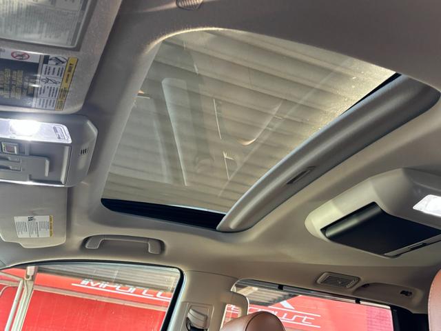 セコイア プラチナム　新車並行　ＪＢＬサウンド　プッシュスタート　ブラウンレザーシート　フローティングナビ　サンルーフ　シートヒータ＆ベンチレーション　トヨタセーフティセンス　アダクティブクルーズコントロール（37枚目）