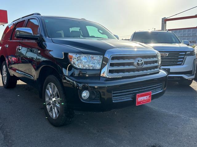 セコイア リミテッド　サンルーフ　ベージュレザーシート　ＪＢＬサウンド　カロッツェリアナビ　地デジＴＶ　電動格納サードシート　パワーバックドア　クルーズコントロール　クリアランスソナー　シートヒーター（10枚目）