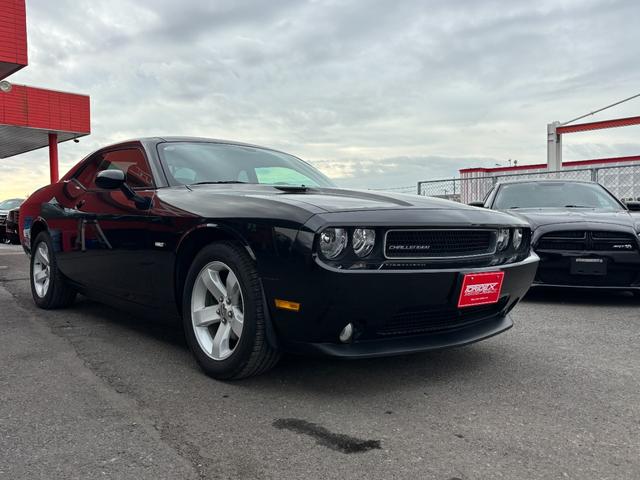 ダッジ・チャレンジャー SXT プラス 新車並行 走行8千キロ台 ケンウッドナビ TV クルーズコントロール 純正18インチホイール ETC バックカメラ(10枚目)