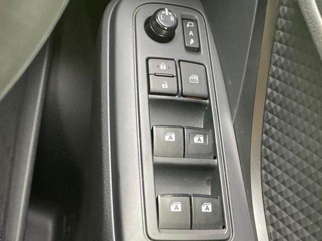 Ｃ－ＨＲ Ｓ　ＬＥＤパッケージ　保証書／純正　９インチ　ＳＤナビ／衝突安全装置／車線逸脱防止支援システム／パーキングアシスト　バックガイド／ヘッドランプ　ＬＥＤ／ＵＳＢジャック／Ｂｌｕｅｔｏｏｔｈ接続／ＥＢＤ付ＡＢＳ　バックカメラ（28枚目）