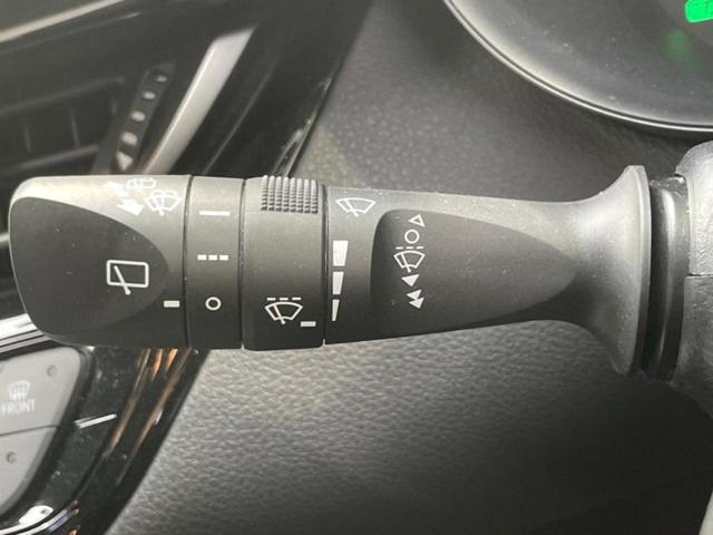 Ｃ－ＨＲ Ｓ　ＬＥＤエディション　保証書／純正　９インチ　ＳＤナビ／衝突安全装置／車線逸脱防止支援システム／パーキングアシスト　バックガイド／ドライブレコーダー　社外／ヘッドランプ　ＬＥＤ／Ｂｌｕｅｔｏｏｔｈ接続　衝突被害軽減システム（17枚目）
