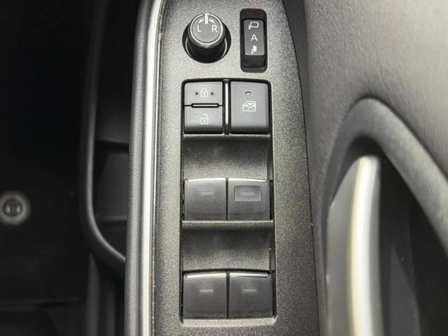 ノア Ｓ－Ｚ　保証書／ディスプレイオーディオ＋ナビ１０．５インチ／フリップダウンモニター　純正　１２．１インチ／トヨタセーフティセンス／両側電動スライドドア／シートヒーター　前席　衝突被害軽減システム　全周囲カメラ（33枚目）