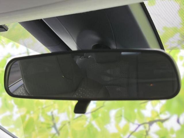 プリウス Ｓ　新品タイヤ／保証書／純正　ＳＤナビ／トヨタセーフティセンス／車線逸脱防止支援システム／パーキングアシスト　バックガイド／ヘッドランプ　ＬＥＤ／Ｂｌｕｅｔｏｏｔｈ接続／ＥＴＣ　衝突被害軽減システム（45枚目）