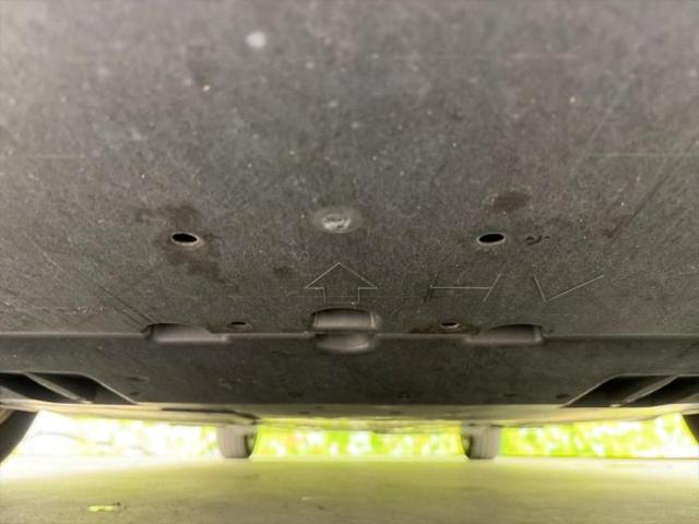 プリウス Ｓ　新品タイヤ／保証書／純正　ＳＤナビ／トヨタセーフティセンス／車線逸脱防止支援システム／パーキングアシスト　バックガイド／ヘッドランプ　ＬＥＤ／Ｂｌｕｅｔｏｏｔｈ接続／ＥＴＣ　衝突被害軽減システム（53枚目）