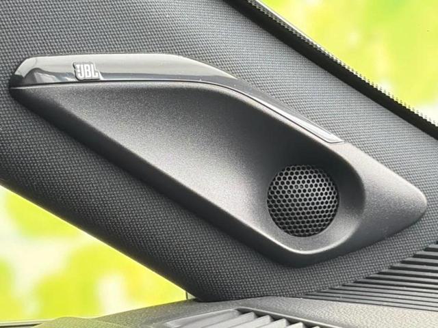 ハリアーハイブリッド Ｚ　新品タイヤ／調光パノラマルーフ／ＪＢＬ／保証書／ディスプレイオーディオ＋ナビ１２．３インチ／デジタルインナーミラー／トヨタセーフティセンス／パノラミックビューモニター／車線逸脱防止支援システム（52枚目）