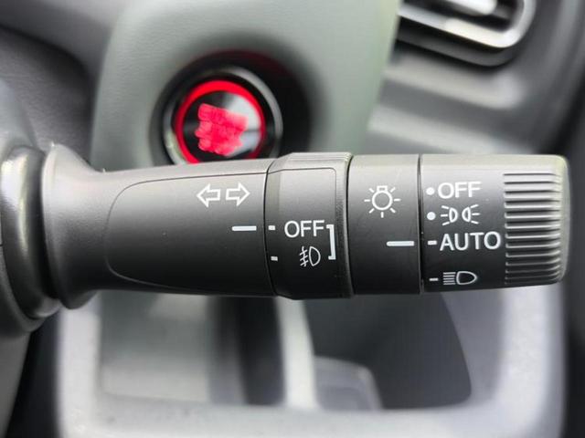 フリード クロスター　純正　１１インチ　メモリーナビ／ホンダセンシング／両側電動スライドドア／シートヒーター　前席／車線逸脱防止支援システム／シート　ハーフレザー／パーキングアシスト　バックガイド　衝突被害軽減システム（16枚目）