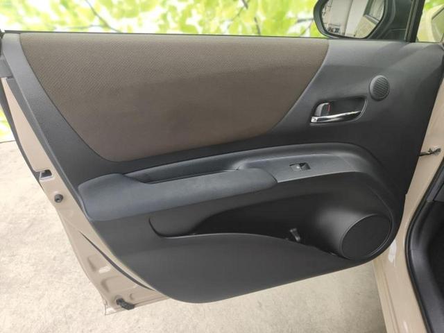 シエンタ ハイブリッドファンベースＧクエロ　保証書／純正　ＳＤナビ／トヨタセーフティセンス／両側電動スライドドア／パノラミックビューモニター／車線逸脱防止支援システム／シート　ハーフレザー／ドライブレコーダー　純正／ヘッドランプ　ＬＥＤ　ＥＴＣ（21枚目）