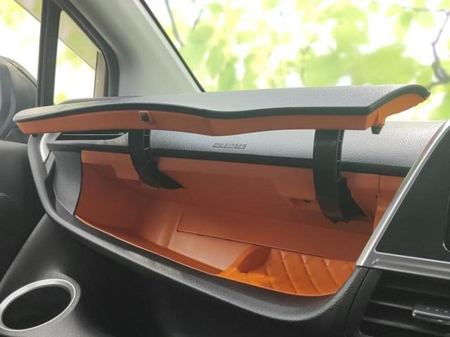 シエンタ ハイブリッドファンベースＧクエロ　保証書／純正　ＳＤナビ／トヨタセーフティセンス／両側電動スライドドア／パノラミックビューモニター／車線逸脱防止支援システム／シート　ハーフレザー／ドライブレコーダー　純正／ヘッドランプ　ＬＥＤ　ＥＴＣ（25枚目）