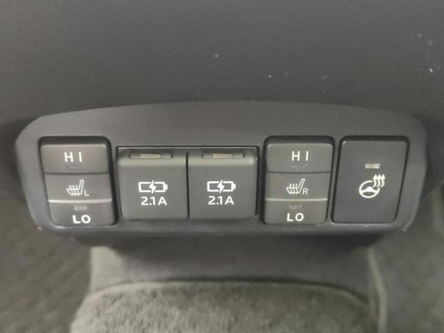 シエンタ ハイブリッドファンベースＧクエロ　保証書／純正　ＳＤナビ／トヨタセーフティセンス／両側電動スライドドア／パノラミックビューモニター／車線逸脱防止支援システム／シート　ハーフレザー／ドライブレコーダー　純正／ヘッドランプ　ＬＥＤ　ＥＴＣ（39枚目）