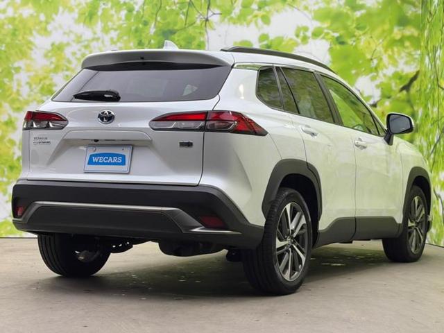 カローラクロス ハイブリッドZ 保証書/ディスプレイオーディオ8インチ/衝突安全装置/シートヒーター 前席/パノラミックビューモニター/車線逸脱防止支援システム/シート ハーフレザー/電動バックドア/ヘッドランプ LED 電動シート(3枚目)