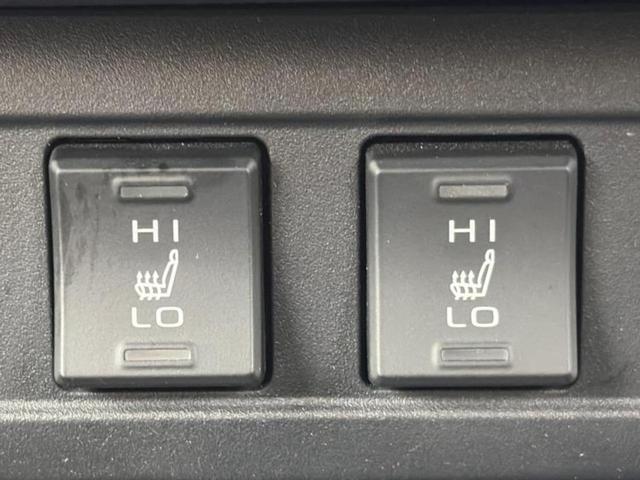 カローラクロス ハイブリッドZ 保証書/ディスプレイオーディオ8インチ/衝突安全装置/シートヒーター 前席/パノラミックビューモニター/車線逸脱防止支援システム/シート ハーフレザー/電動バックドア/ヘッドランプ LED 電動シート(35枚目)