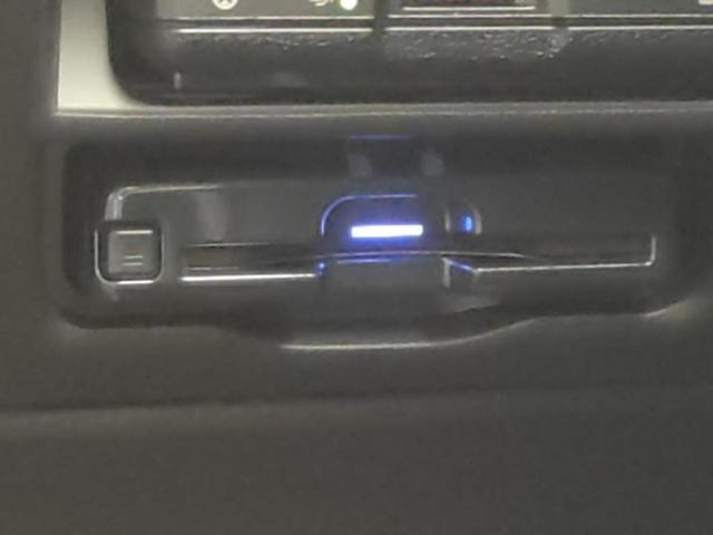 ＣＸ－３０ ４ＷＤ２０Ｓプロアクティブツーリングセレクション　新品タイヤ／ＢＯＳＥ／保証書／純正　ＳＤナビ／衝突安全装置／シートヒーター　運転席／３６０°ビューモニター／車線逸脱防止支援システム／パーキングアシスト　バックガイド／電動バックドア　バックカメラ（25枚目）