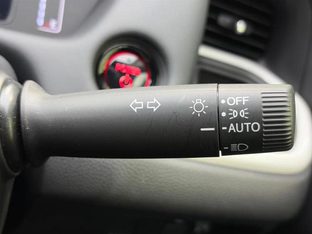 フィット eHEVホーム 保証書/ディスプレイオーディオ+ナビ9インチ/ホンダセンシング/車線逸脱防止支援システム/シート ハーフレザー/パーキングアシスト バックガイド/ヘッドランプ LED 衝突被害軽減システム(16枚目)