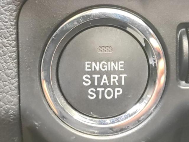今の愛車いくらで売れるの?他社で査定して思ったより安くてショック・・・そんなお客様!是非一度WECARSの下取価格をご覧ください!お客様ができるだけお得にお乗り換えできるよう精一杯頑張ります!