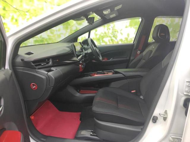 オーラ ニスモ 純正エアロ/BOSE/保証書/純正 9インチ SDナビ/インテリジェントルームミラー/エマージェンシーブレーキ/シートヒーター 前席/全方位モニター/車線逸脱防止支援システム/プロパイロット 禁煙車(6枚目)