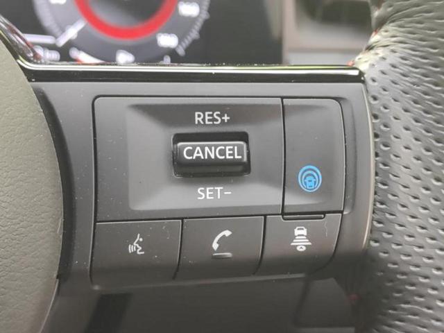 オーラ ニスモ 純正エアロ/BOSE/保証書/純正 9インチ SDナビ/インテリジェントルームミラー/エマージェンシーブレーキ/シートヒーター 前席/全方位モニター/車線逸脱防止支援システム/プロパイロット 禁煙車(27枚目)