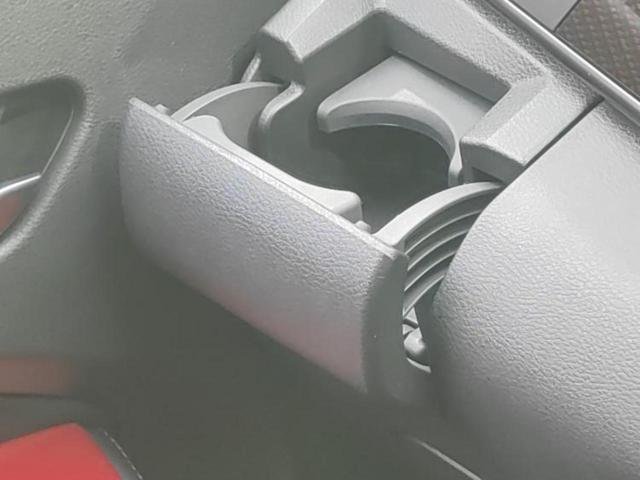 オーラ ニスモ 純正エアロ/BOSE/保証書/純正 9インチ SDナビ/インテリジェントルームミラー/エマージェンシーブレーキ/シートヒーター 前席/全方位モニター/車線逸脱防止支援システム/プロパイロット 禁煙車(42枚目)