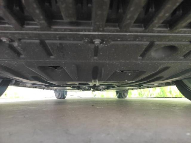 オーラ ニスモ 純正エアロ/BOSE/保証書/純正 9インチ SDナビ/インテリジェントルームミラー/エマージェンシーブレーキ/シートヒーター 前席/全方位モニター/車線逸脱防止支援システム/プロパイロット 禁煙車(50枚目)