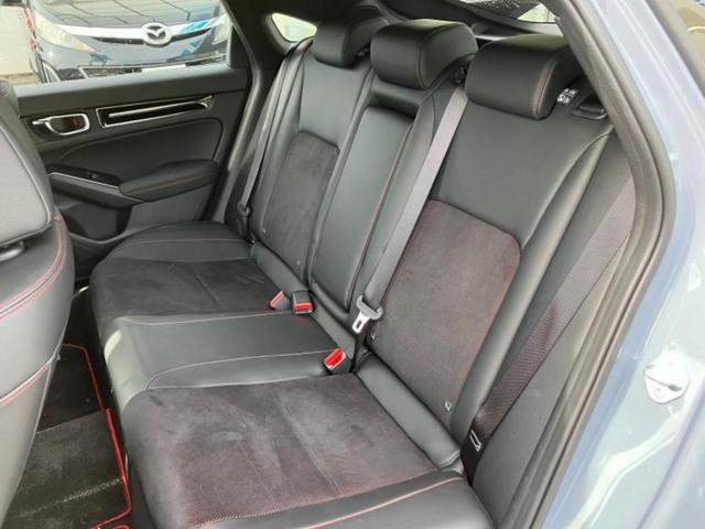 シビック eHEV 純正エアロ/BOSE/純正 9インチ SDナビ/ホンダセンシング/シートヒーター 前席/車線逸脱防止支援システム/シート ハーフレザー/パーキングアシスト バックガイド 衝突被害軽減システム(6枚目)