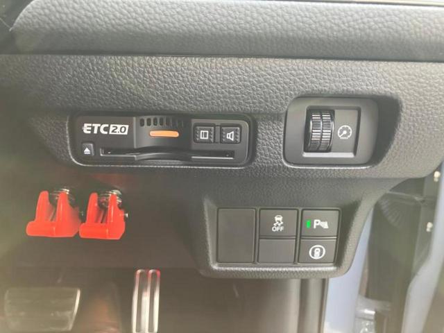 シビック eHEV 純正エアロ/BOSE/純正 9インチ SDナビ/ホンダセンシング/シートヒーター 前席/車線逸脱防止支援システム/シート ハーフレザー/パーキングアシスト バックガイド 衝突被害軽減システム(13枚目)