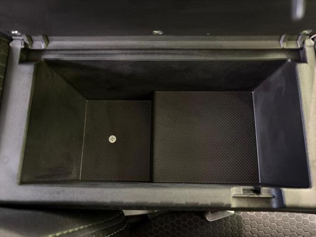 スペーシアギア ハイブリッドXZ 保証書/社外 9インチ SDナビ/衝突安全装置/両側電動スライドドア/シートヒーター 前席/車線逸脱防止支援システム/ドライブレコーダー 社外/ヘッドランプ LED/USBジャック LEDヘッドランプ(34枚目)