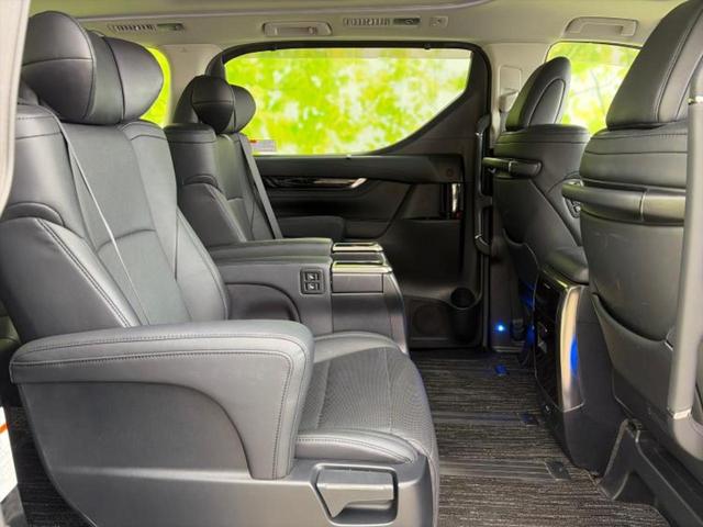 アルファード S Cパッケージ サンルーフ/モデリスタエアロ/保証書/社外 10インチ SDナビ/フリップダウンモニター 社外 12.8インチ/衝突安全装置/両側電動スライドドア/車線逸脱防止支援システム/シート 合皮 フルエアロ(5枚目)