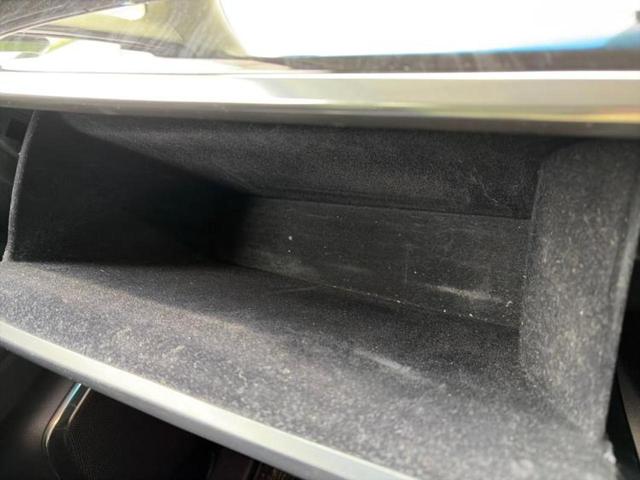 アルファード S Cパッケージ サンルーフ/モデリスタエアロ/保証書/社外 10インチ SDナビ/フリップダウンモニター 社外 12.8インチ/衝突安全装置/両側電動スライドドア/車線逸脱防止支援システム/シート 合皮 フルエアロ(27枚目)