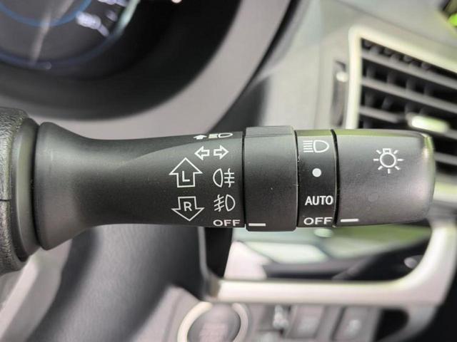 フォレスター 4WD2.0i-Lアイサイト 新品タイヤ/保証書/社外 SDナビ/衝突安全装置/シートヒーター 前席/車線逸脱防止支援システム/ヘッドランプ LED/Bluetooth接続/ETC/EBD付ABS/横滑り防止装置 バックカメラ(15枚目)