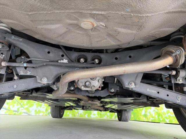 フォレスター 4WD2.0i-Lアイサイト 新品タイヤ/保証書/社外 SDナビ/衝突安全装置/シートヒーター 前席/車線逸脱防止支援システム/ヘッドランプ LED/Bluetooth接続/ETC/EBD付ABS/横滑り防止装置 バックカメラ(55枚目)