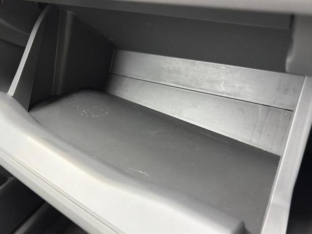 プリウス S 保証書/純正 SDナビ/衝突安全装置/ヘッドランプ HID/Bluetooth接続/ETC/EBD付ABS/横滑り防止装置/アイドリングストップ/クルーズコントロール/バックモニター/ワンセグTV(24枚目)