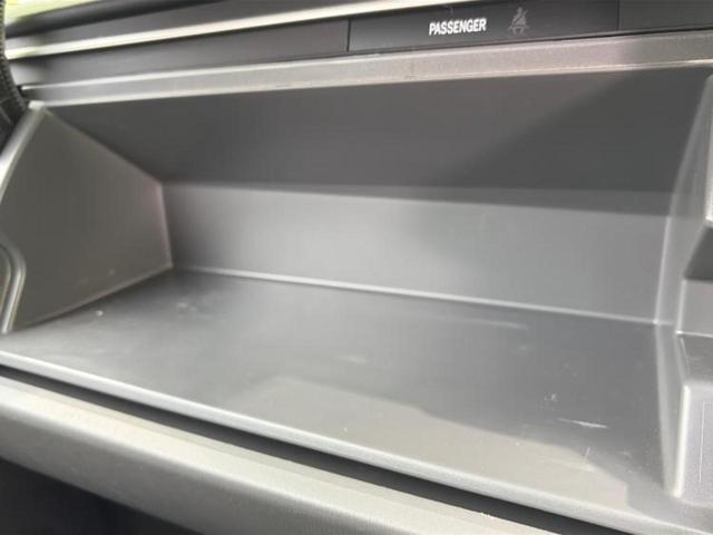 プリウス S 保証書/純正 SDナビ/衝突安全装置/ヘッドランプ HID/Bluetooth接続/ETC/EBD付ABS/横滑り防止装置/アイドリングストップ/クルーズコントロール/バックモニター/ワンセグTV(25枚目)