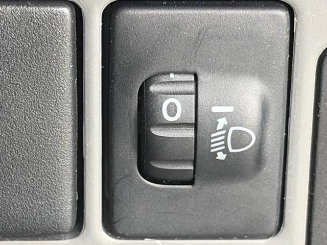 プリウス S 保証書/純正 SDナビ/衝突安全装置/ヘッドランプ HID/Bluetooth接続/ETC/EBD付ABS/横滑り防止装置/アイドリングストップ/クルーズコントロール/バックモニター/ワンセグTV(27枚目)