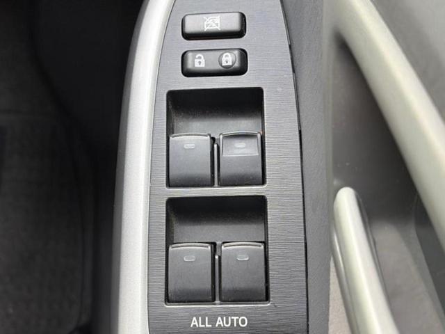 プリウス S 保証書/純正 SDナビ/衝突安全装置/ヘッドランプ HID/Bluetooth接続/ETC/EBD付ABS/横滑り防止装置/アイドリングストップ/クルーズコントロール/バックモニター/ワンセグTV(29枚目)