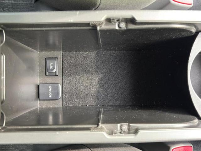 プリウス S 保証書/純正 SDナビ/衝突安全装置/ヘッドランプ HID/Bluetooth接続/ETC/EBD付ABS/横滑り防止装置/アイドリングストップ/クルーズコントロール/バックモニター/ワンセグTV(33枚目)