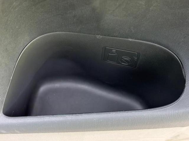 プリウス S 保証書/純正 SDナビ/衝突安全装置/ヘッドランプ HID/Bluetooth接続/ETC/EBD付ABS/横滑り防止装置/アイドリングストップ/クルーズコントロール/バックモニター/ワンセグTV(48枚目)