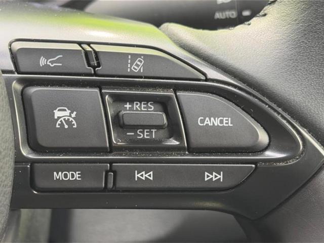 ヤリス ハイブリッドZ 保証書/ディスプレイオーディオ+ナビ/衝突安全装置/シートヒーター 前席/パノラミックビューモニター/車線逸脱防止支援システム/パーキングアシスト バックガイド 衝突被害軽減システム 全周囲カメラ(28枚目)