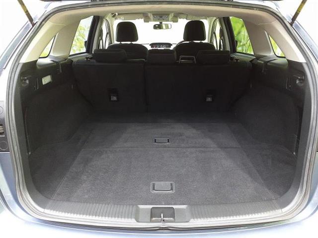 レヴォーグ 4WD1.6GT-Sアイサイトプラウドエディション 保証書/純正 SDナビ/アイサイト/車線逸脱防止支援システム/パーキングアシスト バックガイド/ヘッドランプ LED/Bluetooth接続/ETC/EBD付ABS/横滑り防止装置 バックカメラ(8枚目)