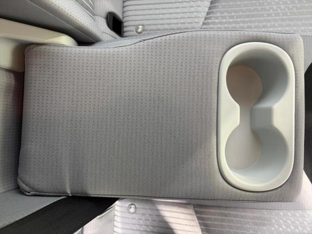 プリウス Ｓセーフティプラス　新品タイヤ／保証書／純正　９インチ　ＳＤナビ／トヨタセーフティセンス／車線逸脱防止支援システム／パーキングアシスト　バックガイド／パーキングアシスト　自動操舵／ヘッドランプ　ＬＥＤ　バックカメラ（48枚目）