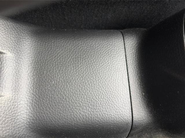 スイフト スタイル-DJE 保証書/シートヒーター 前席/シート ハーフレザー/EBD付ABS/横滑り防止装置/アイドリングストップ/クルーズコントロール/エアバッグ 運転席/エアバッグ 助手席/衝突安全ボディ/MTモード付き(27枚目)