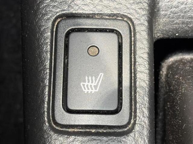 スイフト スタイル-DJE 保証書/シートヒーター 前席/シート ハーフレザー/EBD付ABS/横滑り防止装置/アイドリングストップ/クルーズコントロール/エアバッグ 運転席/エアバッグ 助手席/衝突安全ボディ/MTモード付き(31枚目)