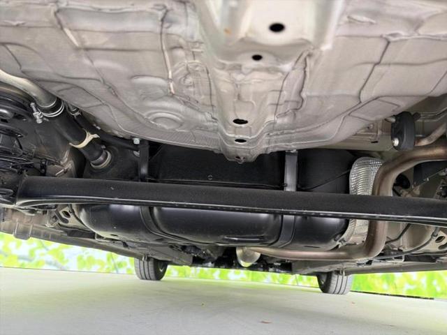 スイフト スタイル-DJE 保証書/シートヒーター 前席/シート ハーフレザー/EBD付ABS/横滑り防止装置/アイドリングストップ/クルーズコントロール/エアバッグ 運転席/エアバッグ 助手席/衝突安全ボディ/MTモード付き(49枚目)